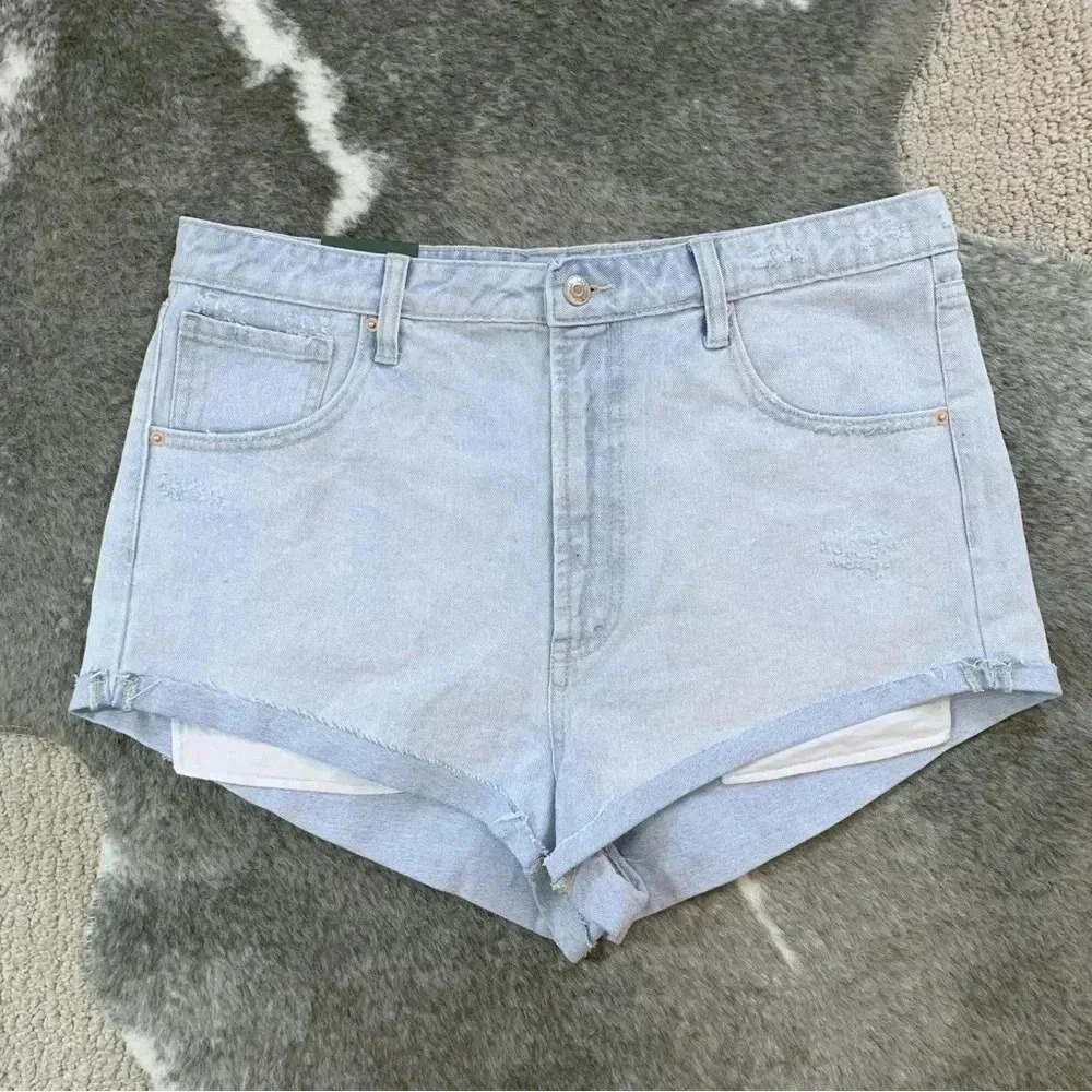NWT Highest Rise Cheeky Shorts - Picture 2 of 11